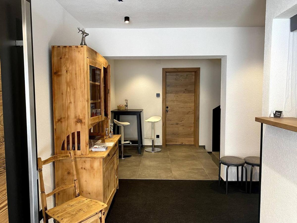 Haus Pitzi Apartment Sankt Anton am Arlberg Ngoại thất bức ảnh